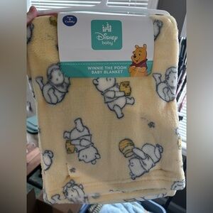 Disney Baby Winnie the Pooh Soft Yellow Blanket